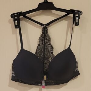 Vince Camuto front-closure push-up bra, 34C. Black & white lace back